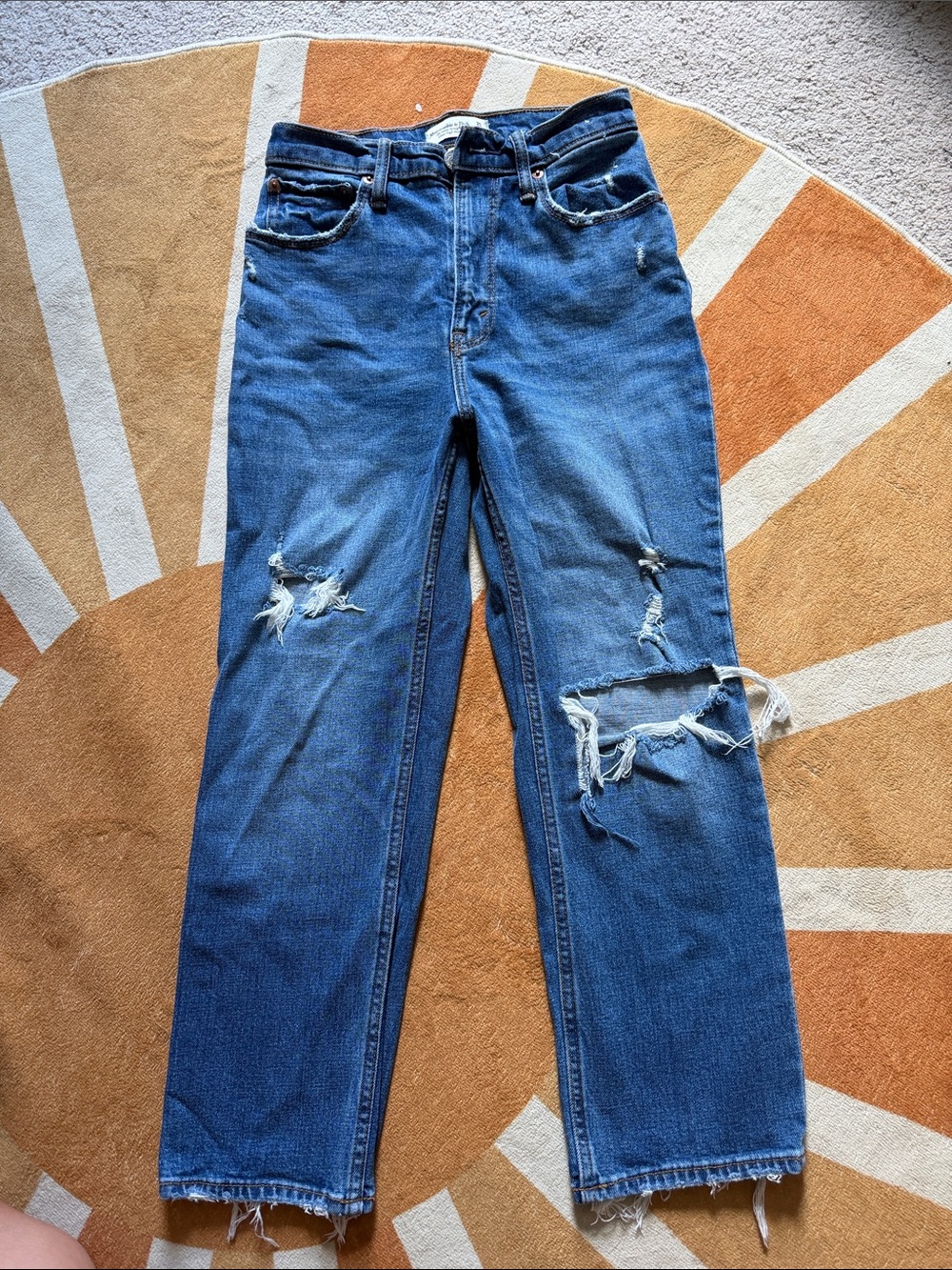 Abercrombie & Fitch curve love the ankle straight ultra high rise